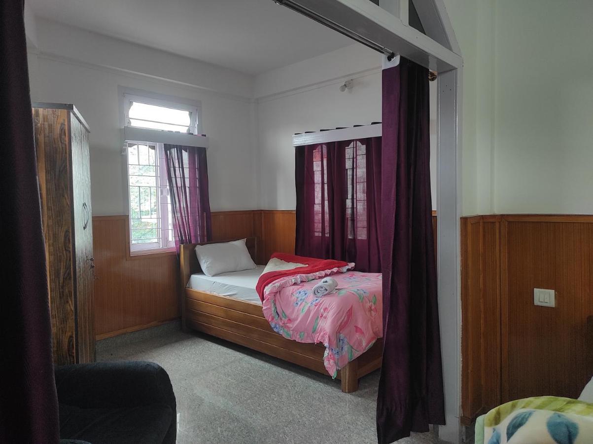 Hotel Tawang Regency Exteriér fotografie